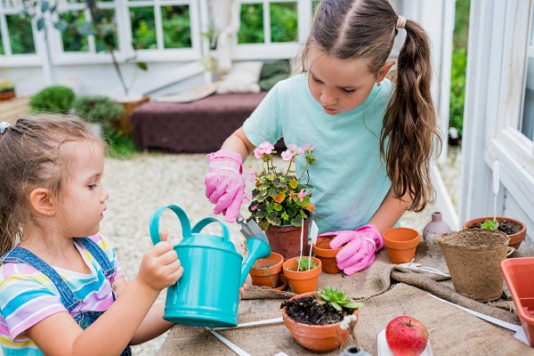 gardening kids