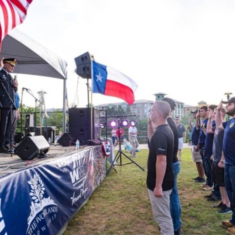 Memorial Day in The Woodlands 2025